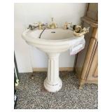 FREE STANDING SINK W/ BRASS HARDWARE