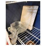 TRIGERE PLASTIC DISHES WITH HANDLE, QTY 4, ANCHOR