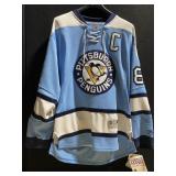 PENGUINS CROSBY JERSEY REEBOK SMALL, NEW WITH