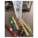 PLASTIC GIFT WRAP BOX NO LID, 6 ROLLS CHRISTMAS