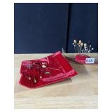 GREAT VARIETY OF HAT PINS AND VELVET BOAT