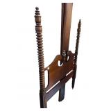 THICK SPINDEL BED W/ SCROLL TOP W/ SIDE RAILS