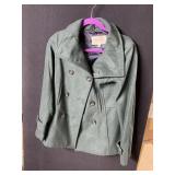 THREAD SUPPLY SZ SMALL COAT