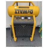 DEWALT GENERATOR RUNS WELL