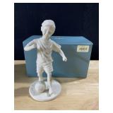 LENOX SURE SHOT FIGURINE