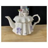TELEFLORA TEAPOT