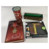 DANIELLE STEEL THE AWARD BOOK, VINTAGE COFFEE