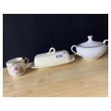 BAILEY, BANKS & BIDDLE CUP, COVERED BUTTER, SUGAR