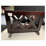 WOODEN MAGAZINE RACK