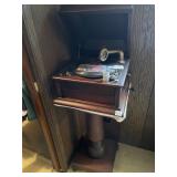 COLOMBIA GRAPHONOLA IN WOOD CABINET W/ EXTRA