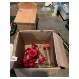 HUMMINGBIRD FEEDER, METAL TRAYS, WOOD LIFT TOP