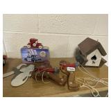 WOOD HOUSE, ZIPPO TIN, WOOD MONKEY