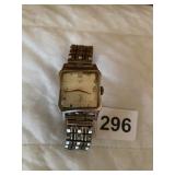 ELGIN 10K GOLD FILLED WATCH ENGRAVED BACK W/ DATE