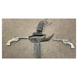 MATTEL 2 GUNS AND HOLSTER FANNER 50 PAIR OF GUNS