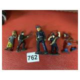 LEAD FIGURES INCL. SKIER