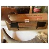 RED E DE FROST IN ORIGINAL BOX