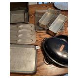 SAVORY ROASTER, BAKING PANS