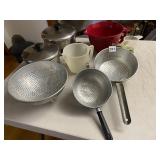 STRAINER, PANS, MEASURING CUP