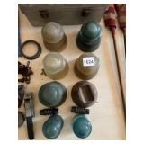 8 INSULATORS INCLUDING HEMINGWAY