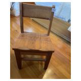 SOLID WOOD CHAIR