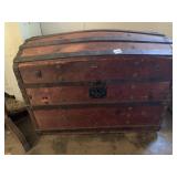 DOME TOP TRUNK METAL STRAPPING - LIFT OUT TRAYS