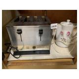 TOASTMASTER TOASTER, TEAPOTS