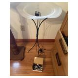 GLASS TOP FROSTED IRON BASE LAMP