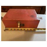 PINK VINTAGE JEWELRY BOX