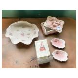 PRETTY THAMES HANDCRAFTED MADE IN JAPAN GOLD AND