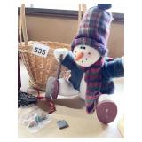 HALLMARK KITTEN ORNAMENT SNOWMAN AND BELL