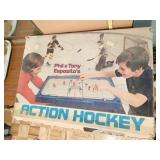1973 PARKER BROTHERS ACTION HOCKEY WITH MAGNETIC
