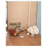 WIND UP FERDINAND THE BULL TIN TOY WITH ORIGINAL