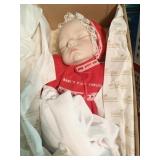 THE ASHTON DRAKE GALLERIES BABYS FIRST CHRISTMAS