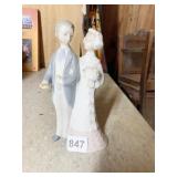 LLADRO BRIDE AND GROOM FIGURINE, 7.5" H
