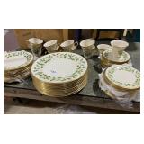 LENOX HOLIDAY CHINA, 10 DINNER PLATES, 10