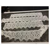 LACE PIECES, TABLECLOTH