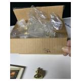 30 PLUS BRASS KNOBS NEW