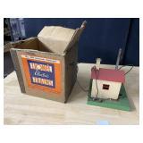 LIONEL AUTOMATIC GATEMAN #45N