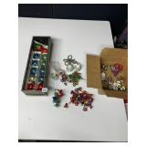 VINTAGE CHRISTMAS ORNAMENTS INCLUDING BALLS AND