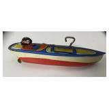 KEY WOUND METAL BOAT