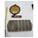 WEAR EVER COOKIE PAN, LEVEL, BRASS ROUND FRAME