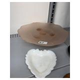 PINK DEPRESSION THREE FOOTED CENTERPIECE DISK