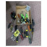 SCREW DRIVERS