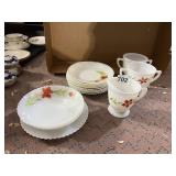 MACBETH -EVANS PEDAL WARE FLORETTE CREAMER CHIPS