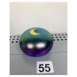 LUNDBERG STUDIOS PAPERWEIGHT SIGNED ON BOTTOM