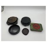 LUCKY STRIKE TIN, PEDESTALS WOODEN, PLASTIC &