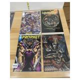 4 MINT CONDITION COMIC BOOKS SEE PHOTOS