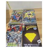4 MINT CONDITION COMIC BOOKS SEE PHOTOS