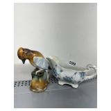 IRONSTONE GRAVY BLUE/WHITE AND BIRD FIGURINE