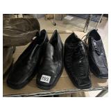 SZ. 10.5 2 PAIRS OF SHOES